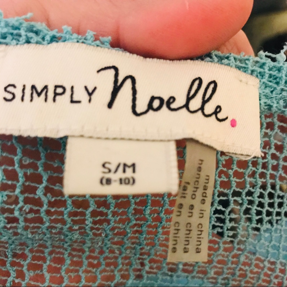 Simple Noelle - Picture 8 of 8